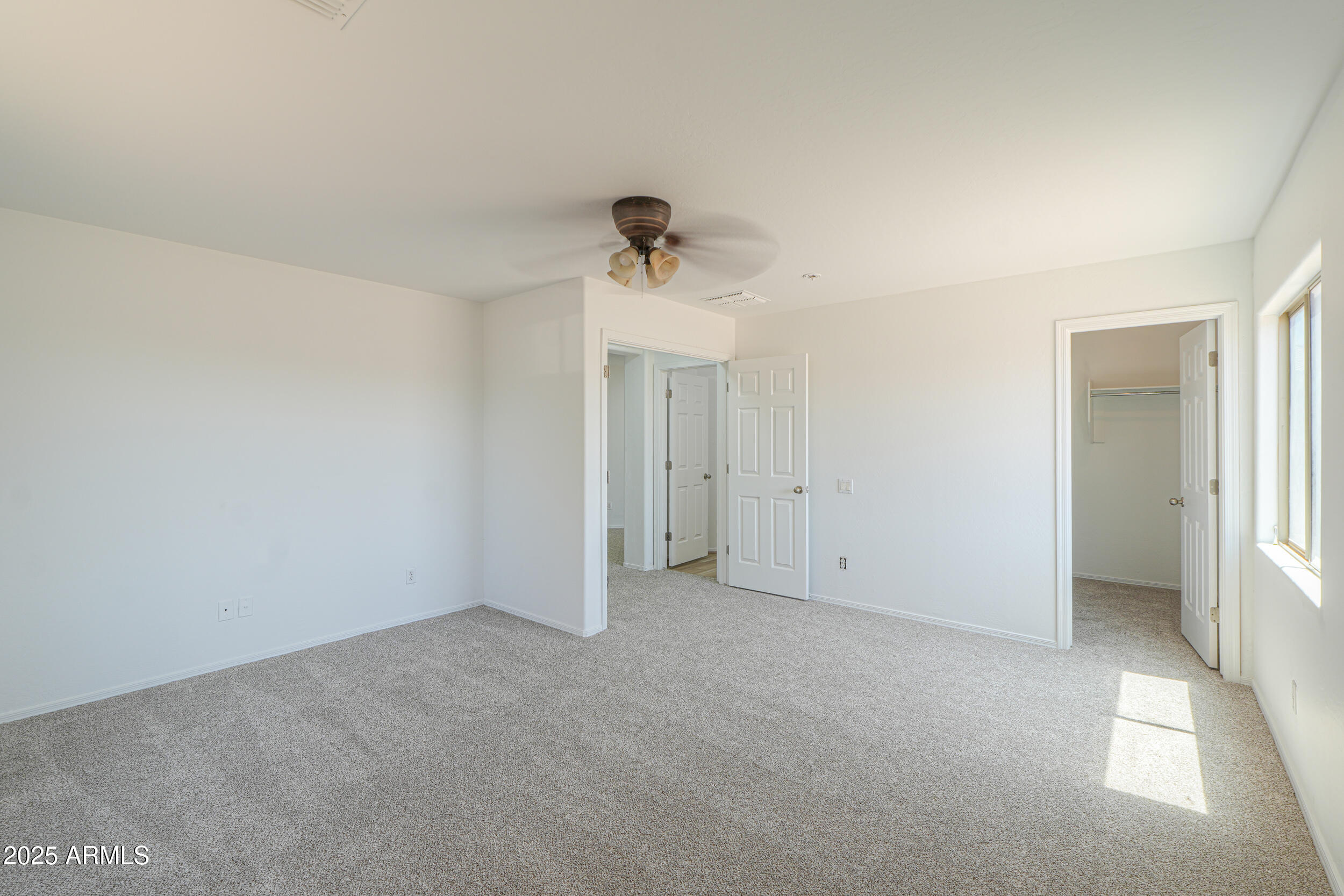 43601 West Cowpath Road Maricopa, AZ 85138 - Photo 26 of 48 27