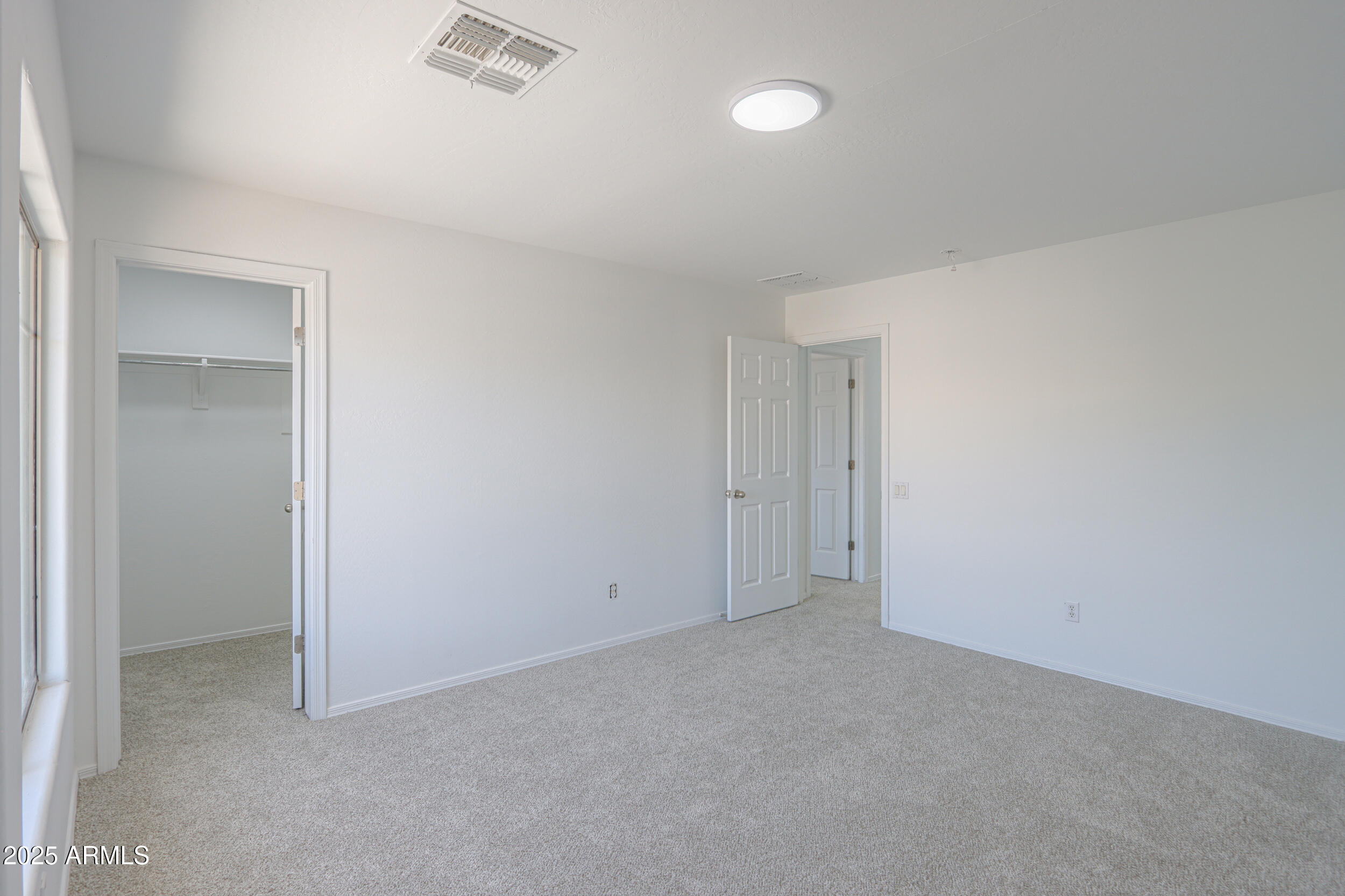 43601 West Cowpath Road Maricopa, AZ 85138 - Photo 33 of 48 34