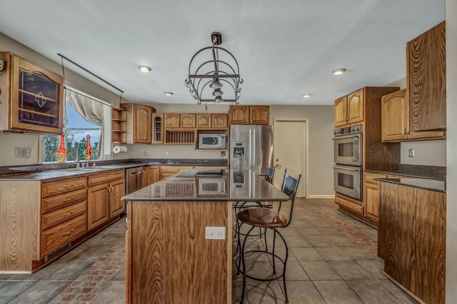1093 Davis Road Hamilton, OH 45013 - Photo 13 of 50
