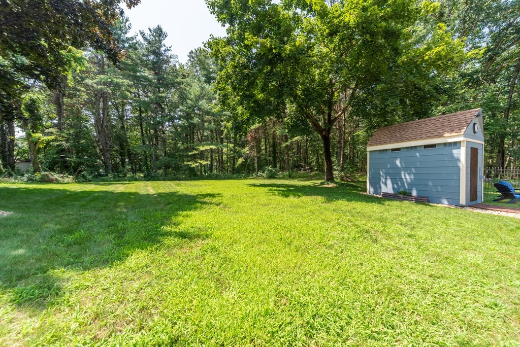 127 Putnam Road Holden, MA 01520 - Photo 38 of 42 Gallery Image 38