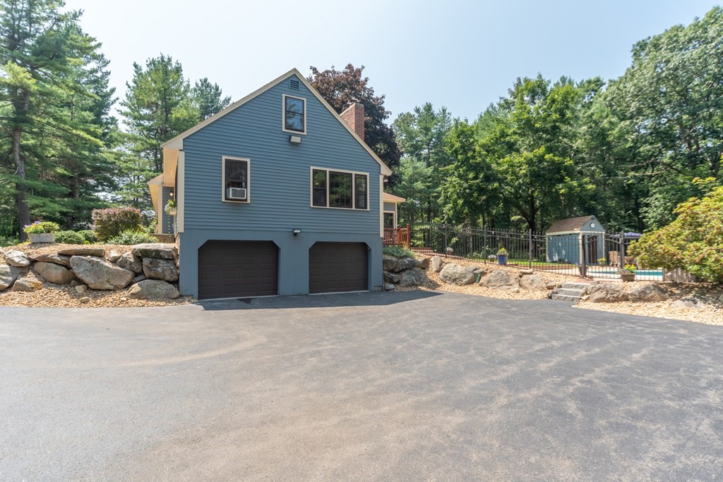 127 Putnam Road Holden, MA 01520 - Photo 39 of 42 Gallery Image 39