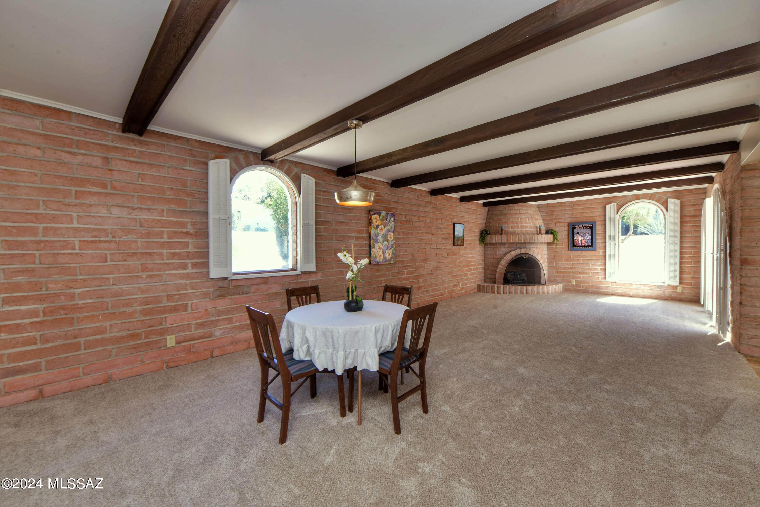 626 West Roller Coaster Road Tucson, AZ 85704 - Photo 11 of 40 Gallery Image 11