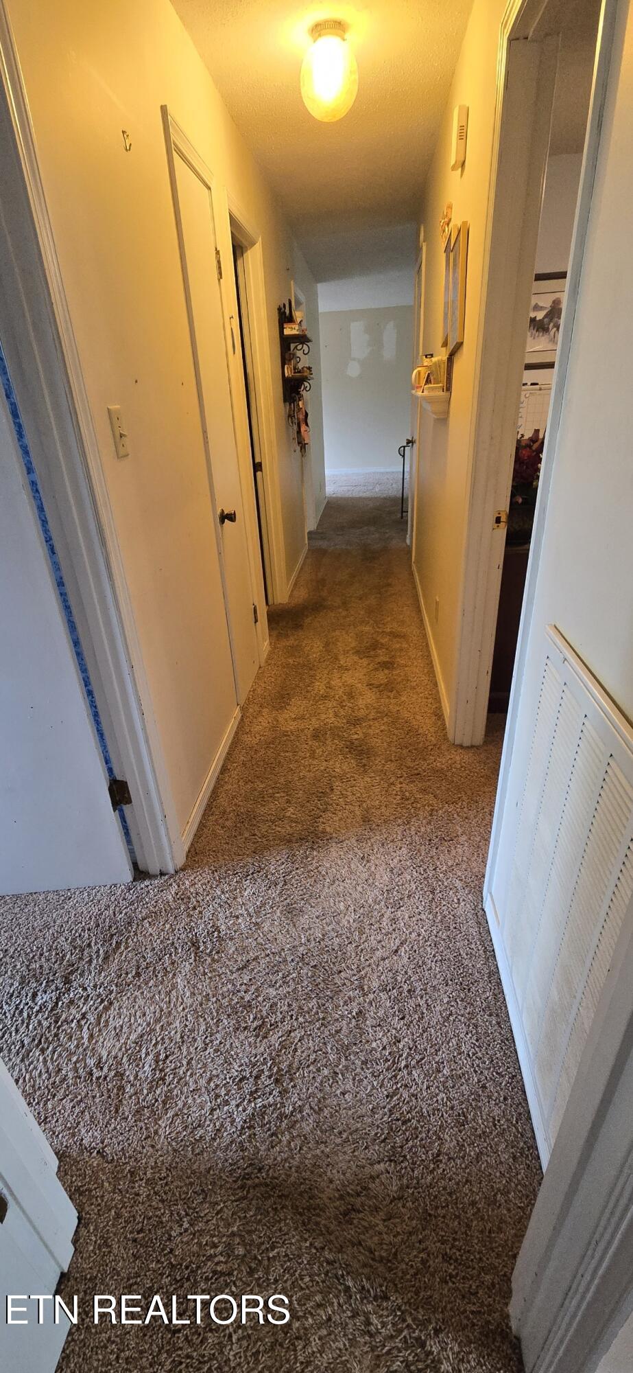 7760 Cranley Road Powell, TN 37849 - Photo 15 of 19 Hall