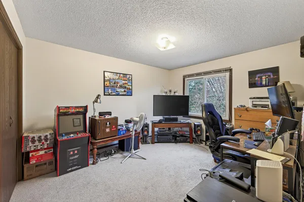 $899,900 | 5531 Maryland Avenue North, New Hope, MN 55428