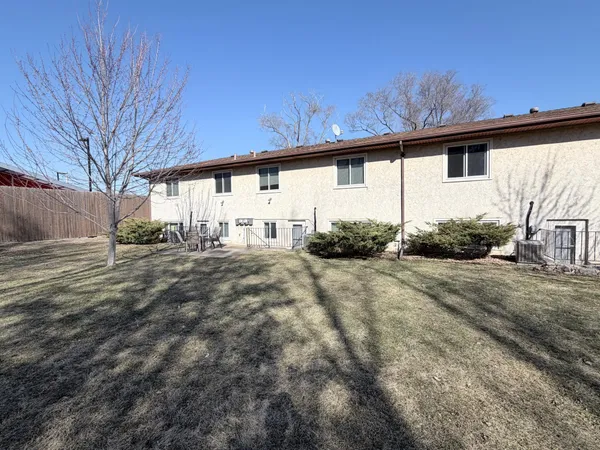 $899,900 | 5531 Maryland Avenue North, New Hope, MN 55428