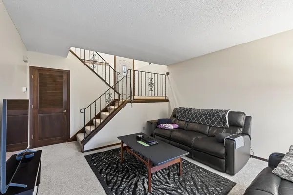 $899,900 | 5531 Maryland Avenue North, New Hope, MN 55428