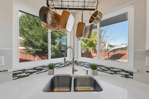 $720,000 | 603 Bronte Court, Roseville, CA 95747