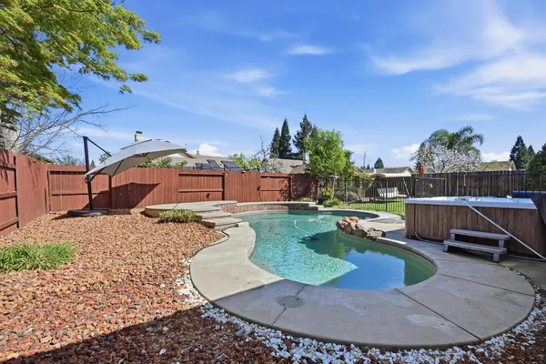$720,000 | 603 Bronte Court, Roseville, CA 95747