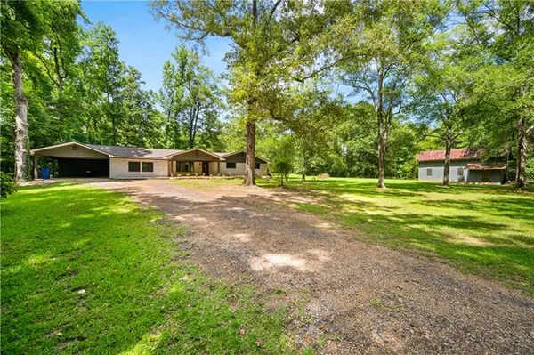$395,000 | 1052 Trent Street, Jena, LA 71342