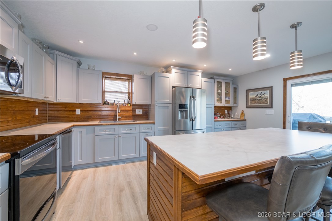 30857 Berry Road Stover, MO 65078 - Photo 16 of 58 Kitchen on main level
