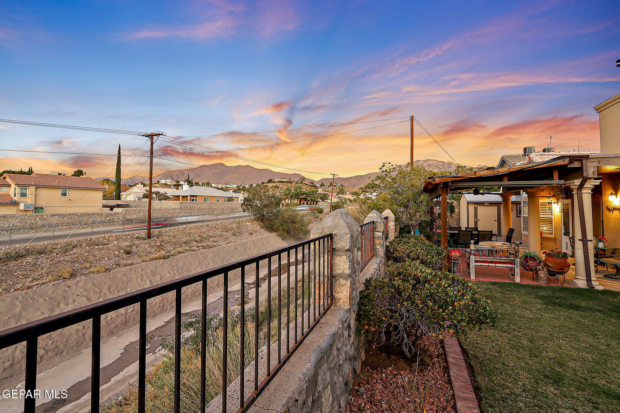 6745 Isla Del Rey Drive El Paso, TX 79912 - Photo 37 of 37 a view of a terrace with yard