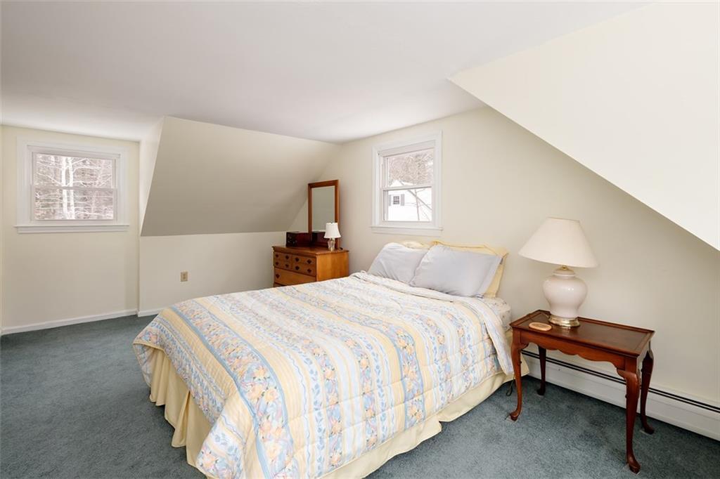 83 Pine Hill Road York, ME 03902 - Photo 18 of 34 Photo