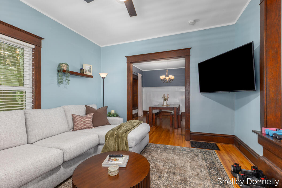 847 Innes Street Northeast Grand Rapids, MI 49503 - Photo 12 of 48 847-Innes_012