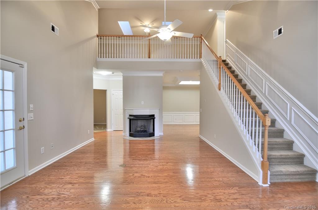 16615 Timber Crossing Road Charlotte, NC 28213 - Photo 3 of 21 Gallery Image 3