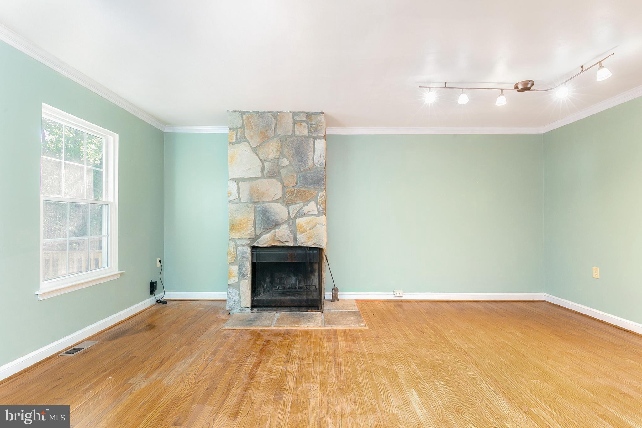 6100 Calico Pool Lane Burke, VA 22015 - Photo 17 of 34