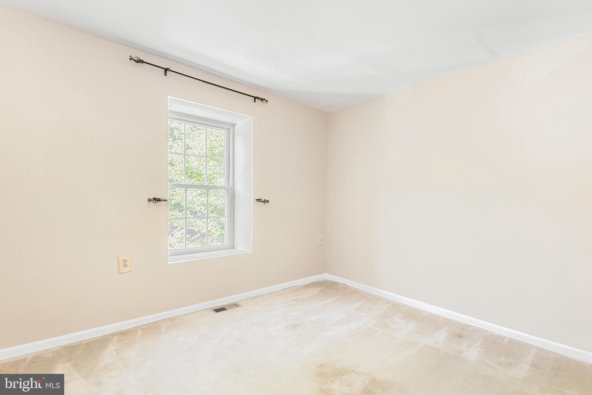 6100 Calico Pool Lane Burke, VA 22015 - Photo 18 of 34