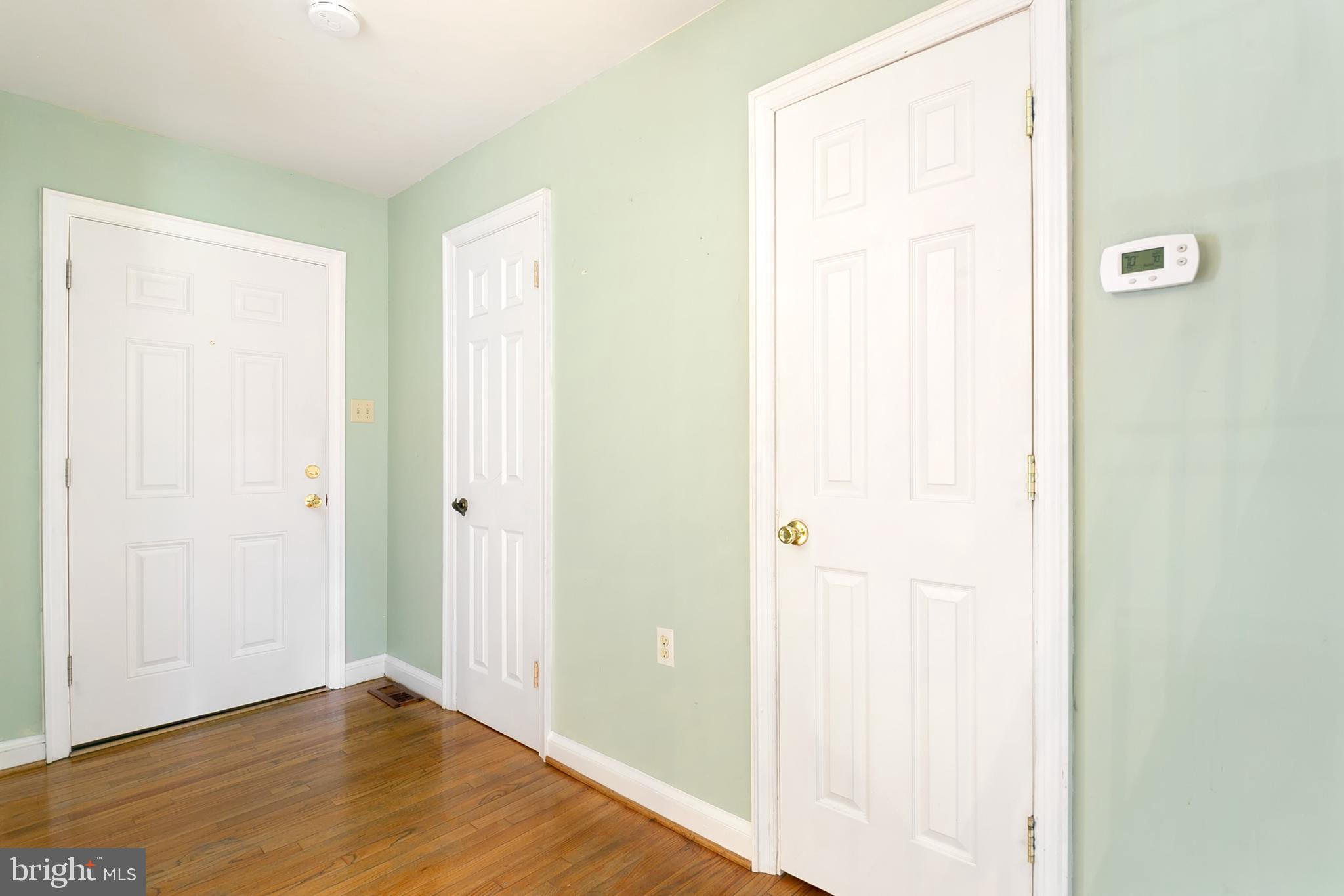 6100 Calico Pool Lane Burke, VA 22015 - Photo 3 of 34