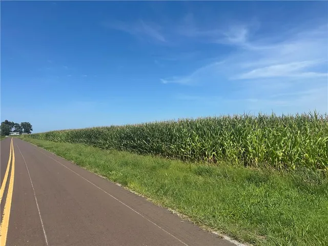 $1,163,750 | 2 Amber Drive, Craig, MO 64437