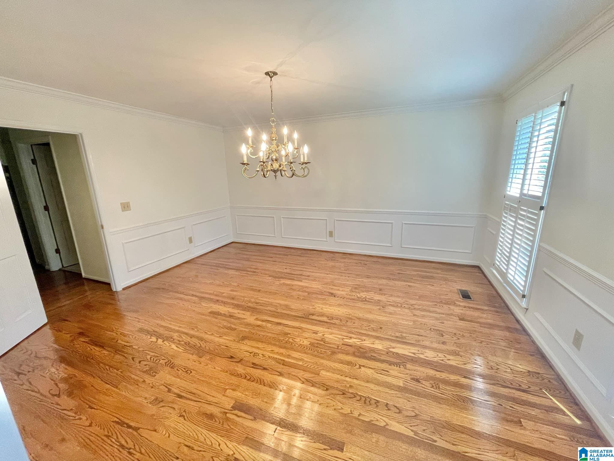 220 Thompson Road Alabaster, AL 35007 - Photo 10 of 31