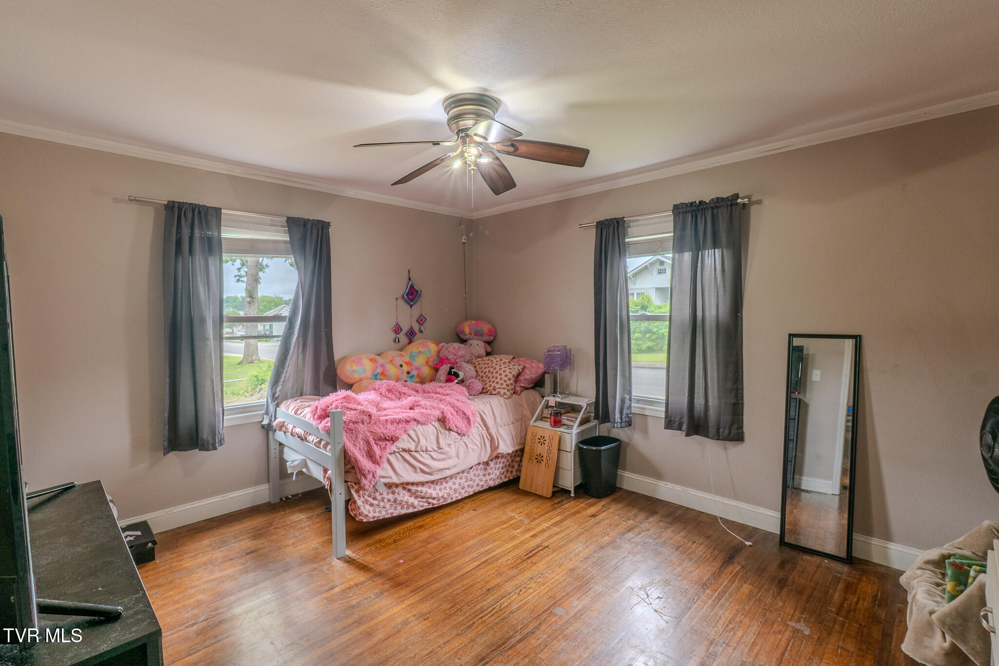 176 North Main Street Oneida, TN 37841 - Photo 6 of 24 DSC00738-HDR