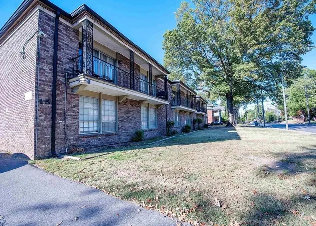 $71,600 | 45 North Belvedere Boulevard, Unit 102, Memphis, TN 38104