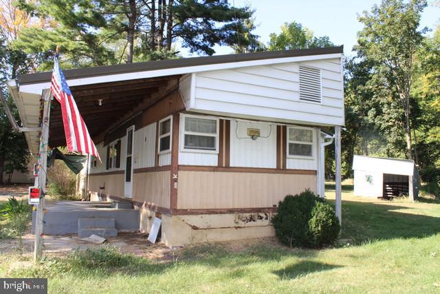 1298 Black Gap Road Fayetteville, PA 17222 - Photo 12 of 15 Side