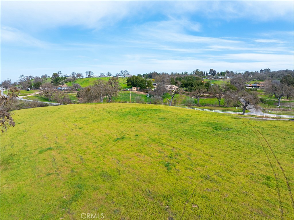 1440 Fire Rock Loop Templeton, CA 93465 - Photo 5 of 14 a view of an ocean view