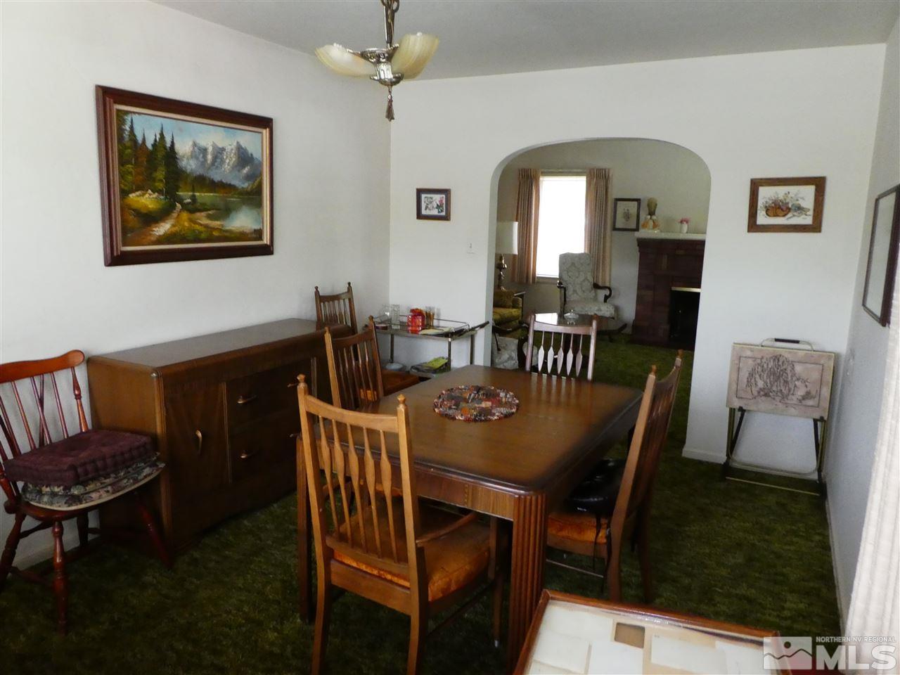 908 Gordon Avenue Reno, NV 89509 - Photo 5 of 12 a dining room with furniture and window