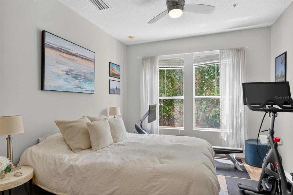 1185 Southwest 9th Road, Unit 212 Gainesville, FL 32601 - Photo 17 of 30