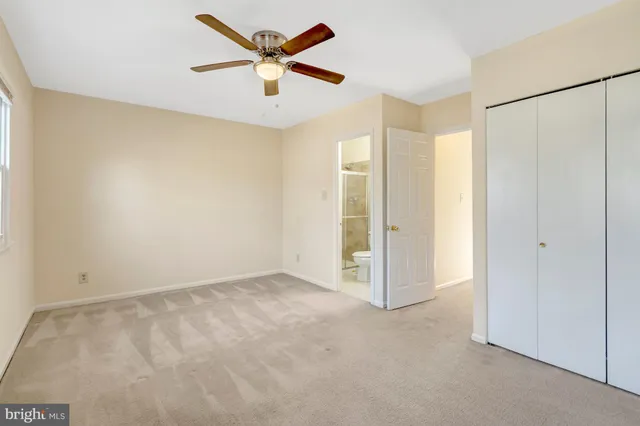 $499,999 | 6306 Paddington Lane, Centreville, VA 20120