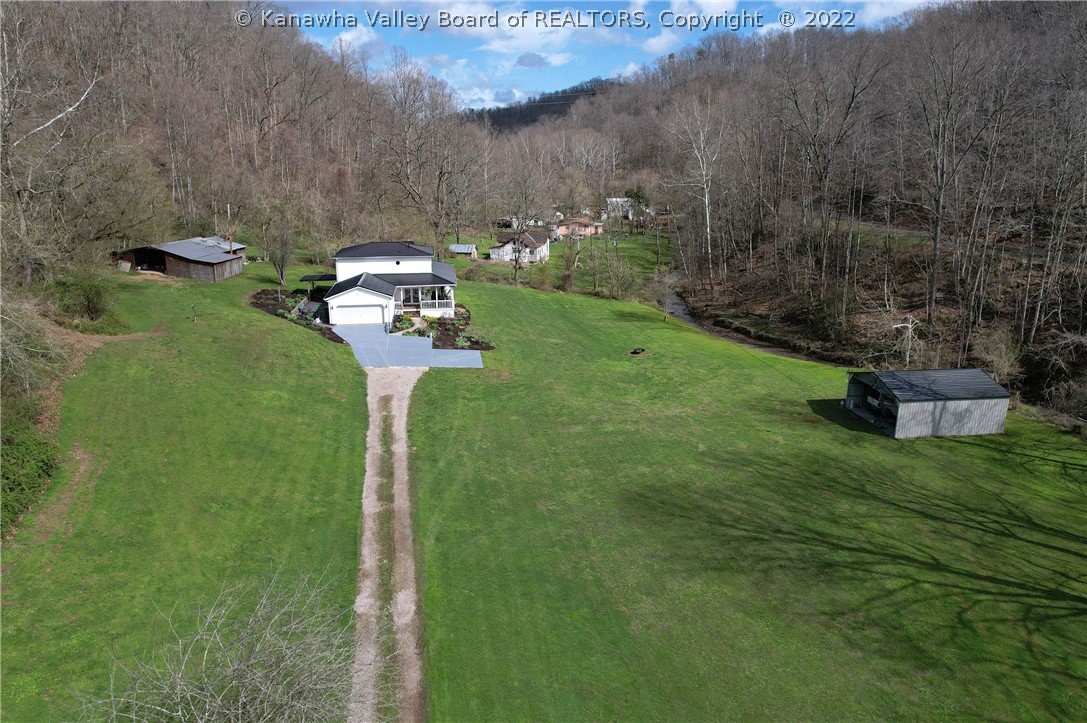 875 Harmons Creek Road Poca, WV 25159 - Photo 26 of 27 Gallery Image 26