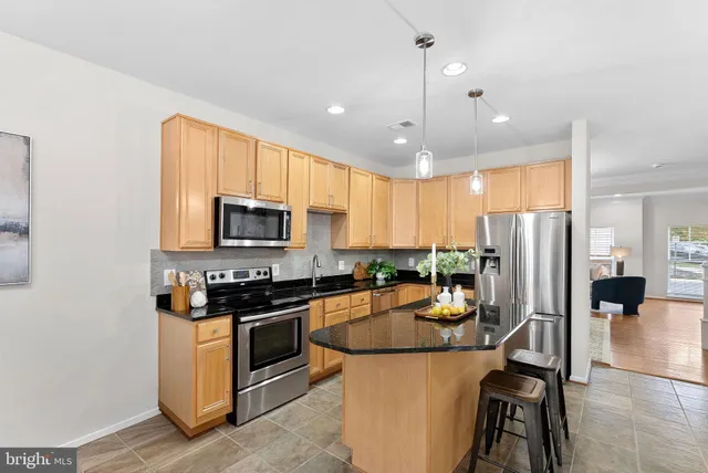 $810,000 | 7757 Grandwind Drive, Lorton, VA 22079