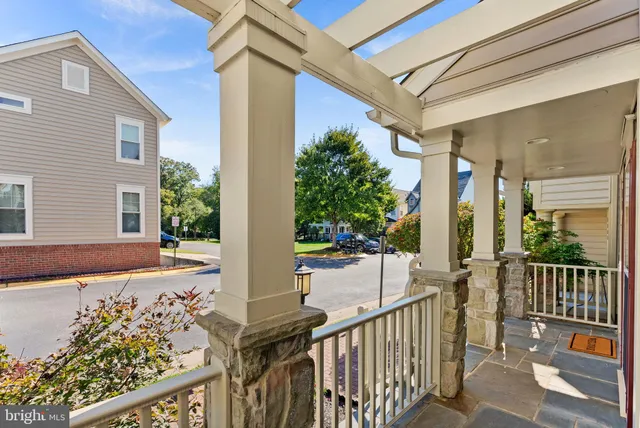 $810,000 | 7757 Grandwind Drive, Lorton, VA 22079