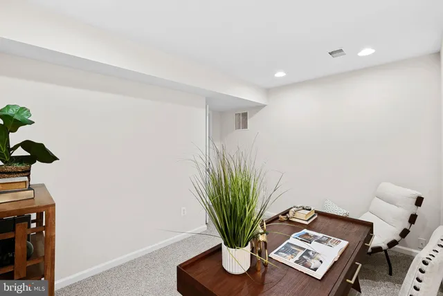 $810,000 | 7757 Grandwind Drive, Lorton, VA 22079