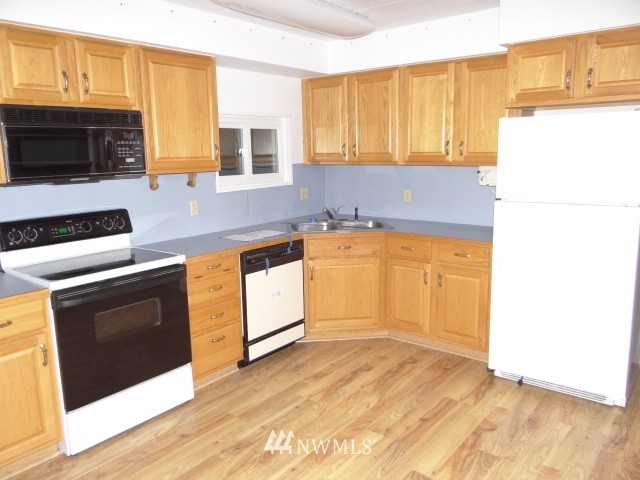 46481 Baker Loop Road Concrete, WA 98237 - Photo 12 of 17 Gallery Image 12