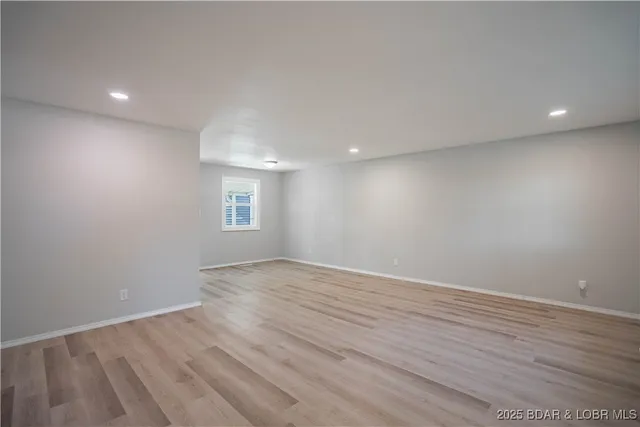 $199,000 | 141 Poplar Street, Camdenton, MO 65020