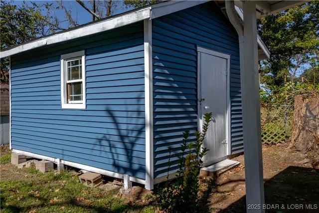 $199,000 | 141 Poplar Street, Camdenton, MO 65020