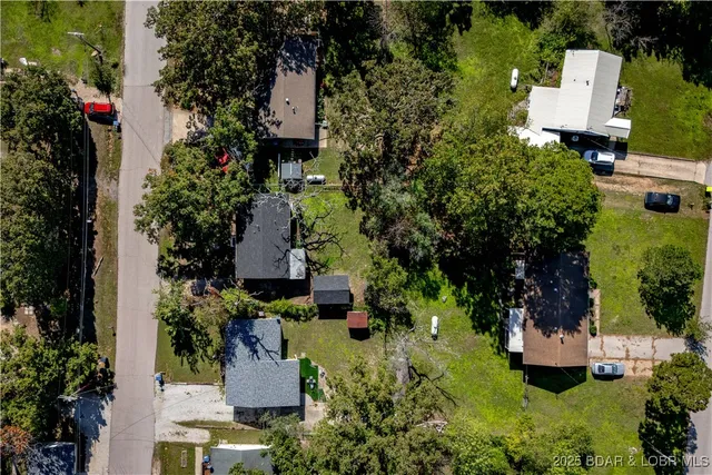 $189,000 | 141 Poplar Street, Camdenton, MO 65020