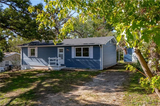 $189,000 | 141 Poplar Street, Camdenton, MO 65020