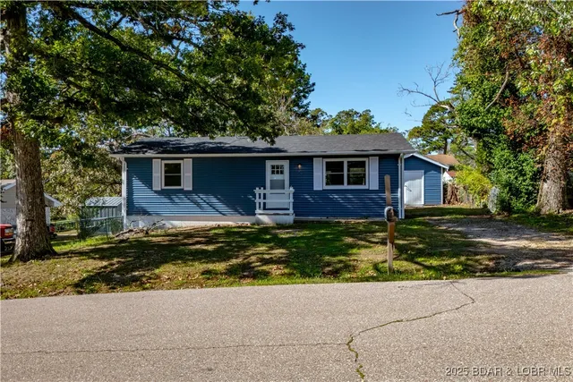 $189,000 | 141 Poplar Street, Camdenton, MO 65020