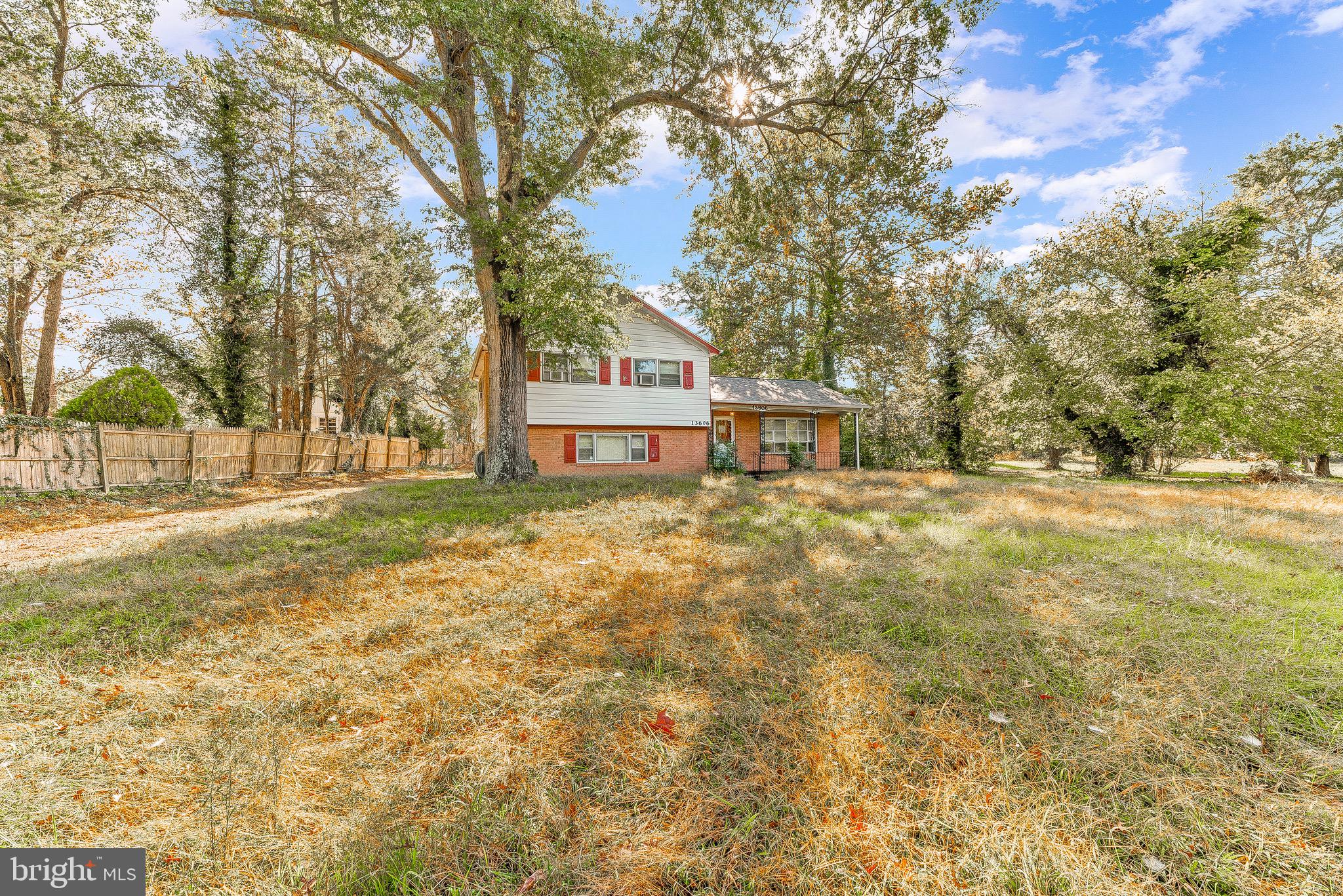 13606 Livingston Road Clinton, MD 20735 - Photo 2 of 33 Large level lot