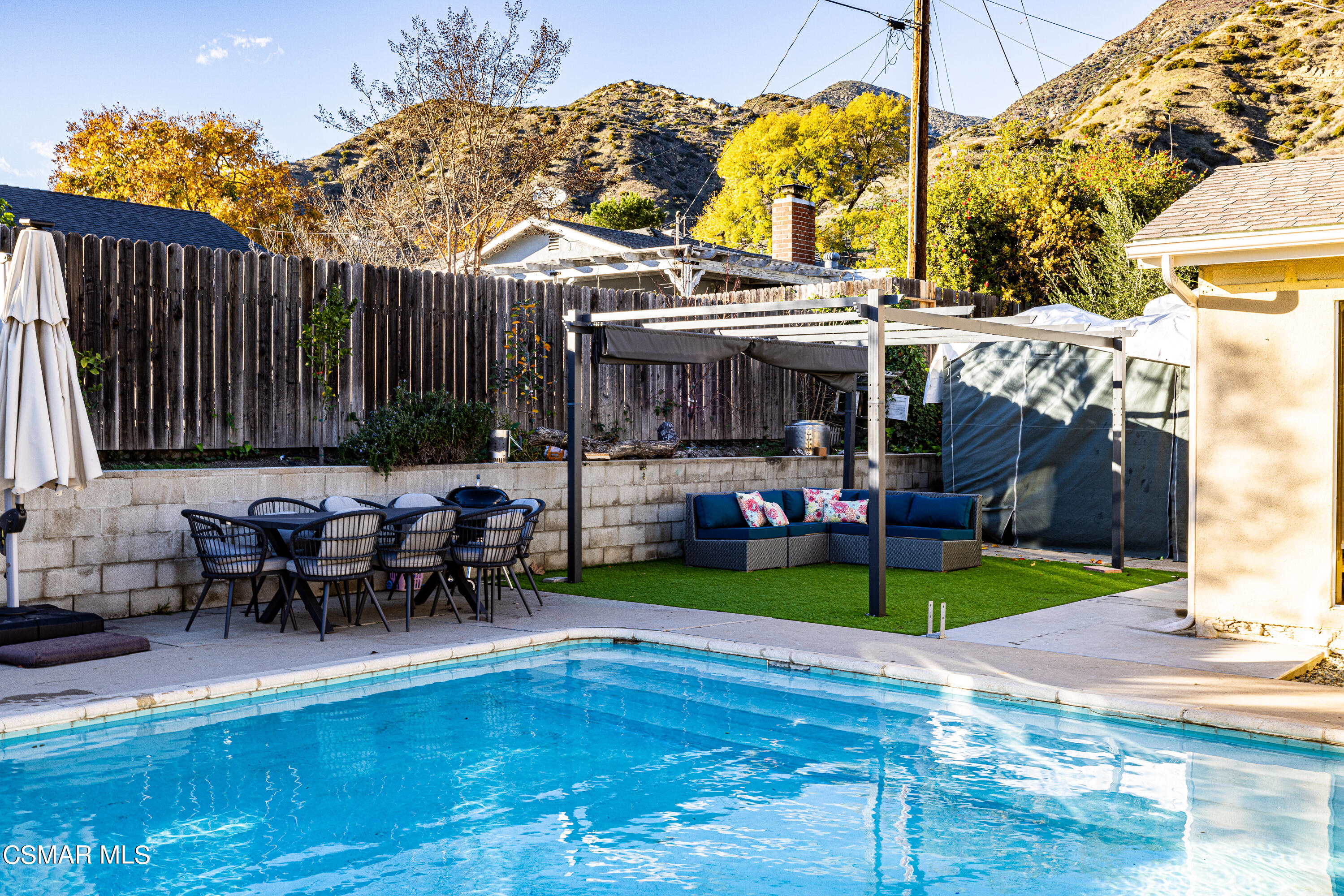 1405 Meadowbrook Road Ojai, CA 93023 - Photo 24 of 25 a view of outdoor space yard and patio