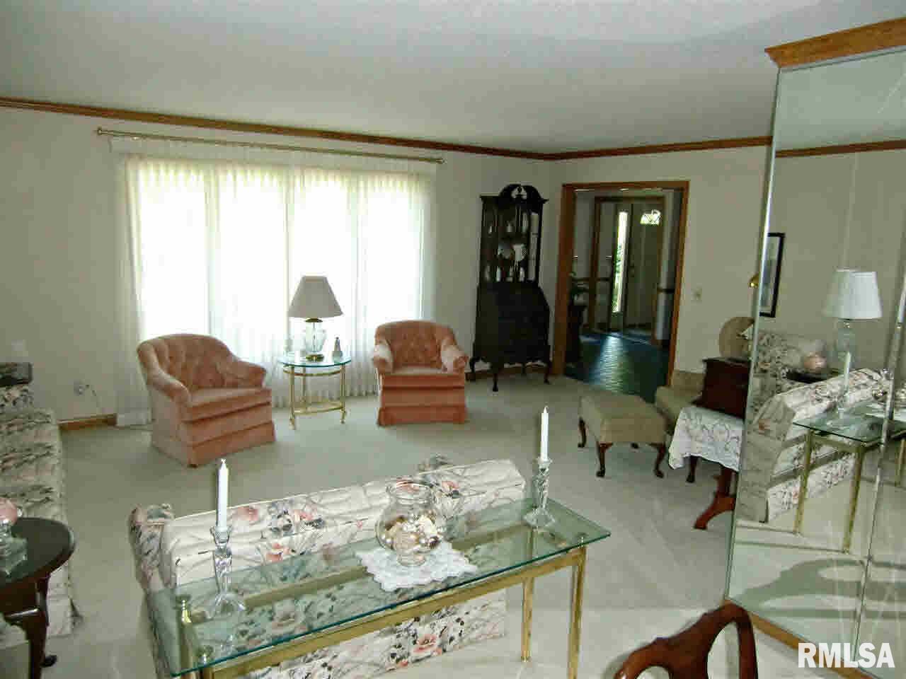 3140 Quail Ridge Road Bettendorf, IA 52722 - Photo 4 of 24 Gallery Image 4
