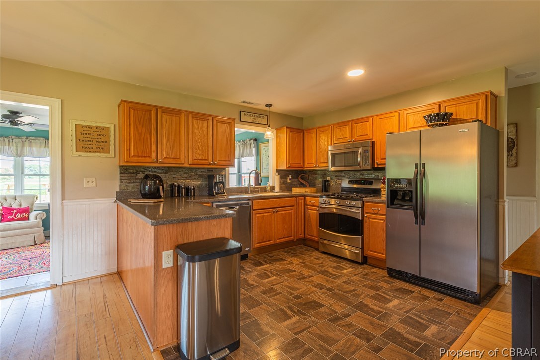 3861 Irvington Road Irvington, VA 22480 - Photo 13 of 30 Updated appliances.