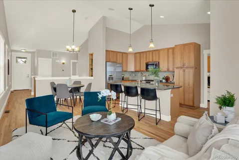 $750,000 | 8128 East 22nd Avenue, Denver, CO 80238