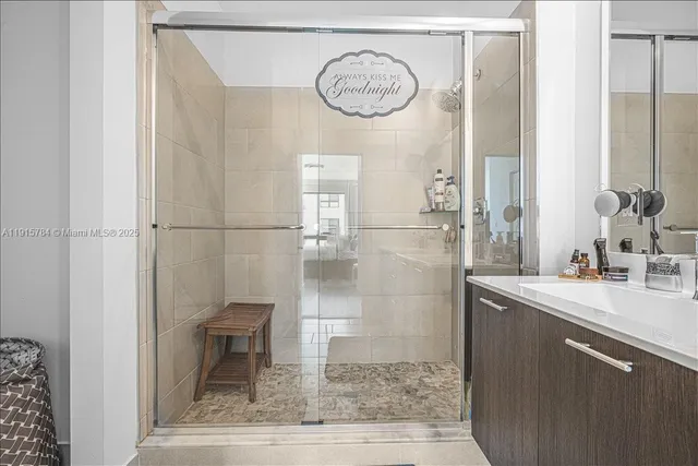 $542,500 | 8301 Northwest 41st Street, Unit B309, Doral, FL 33178