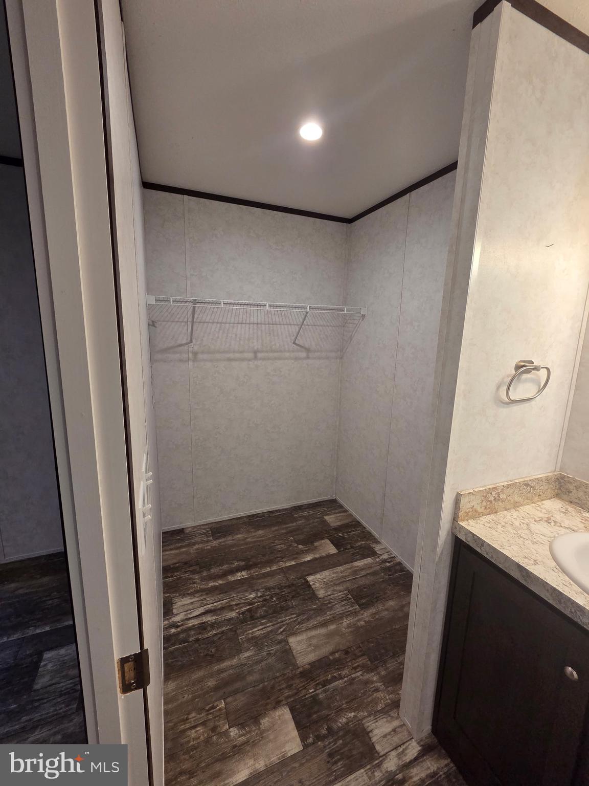 57 East Quillytown Road, Unit 119 Carneys Point, NJ 08069 - Photo 5 of 8