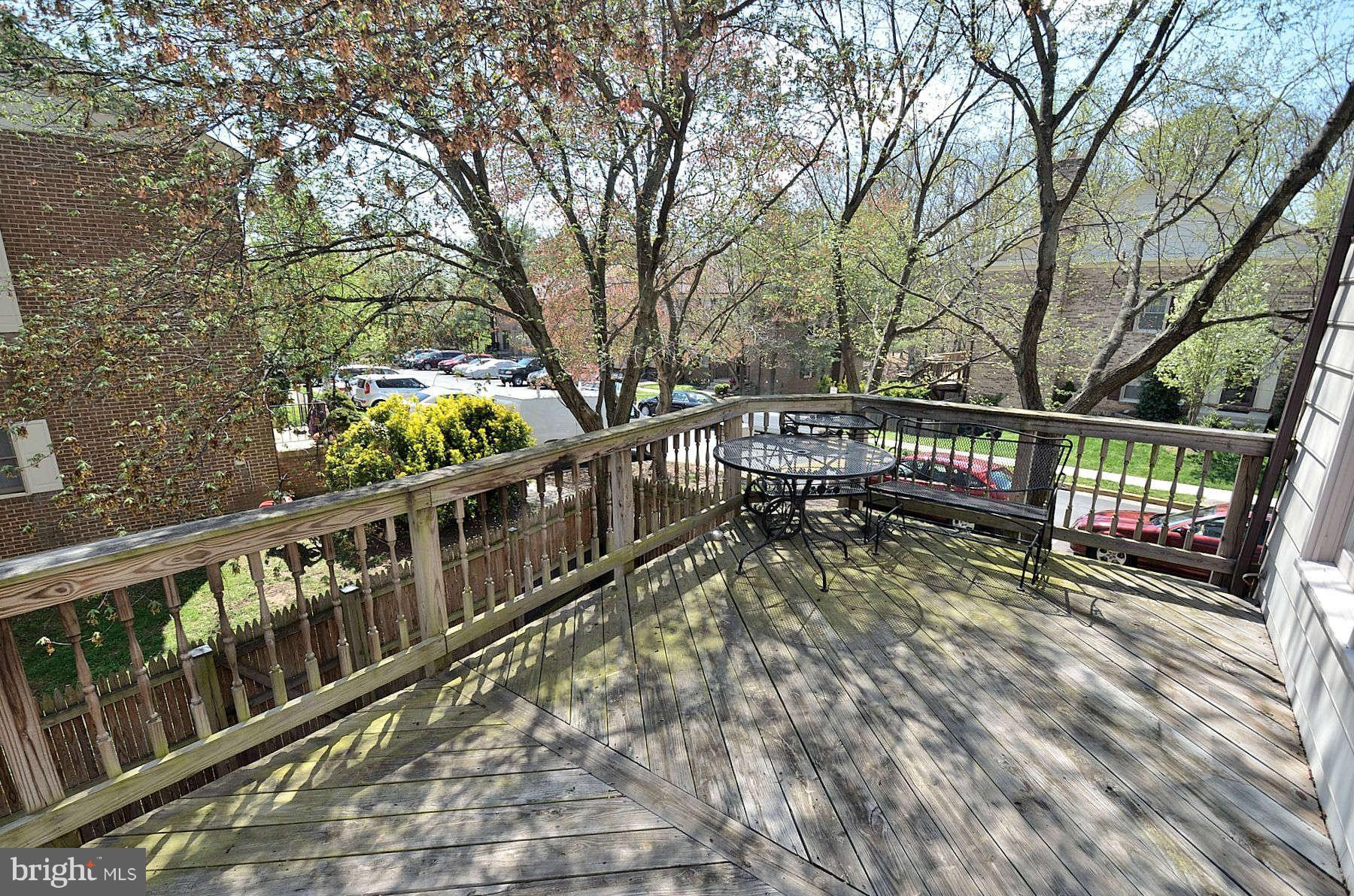 7713 Bristol Square Court Springfield, VA 22153 - Photo 11 of 22 Exterior (Rear)