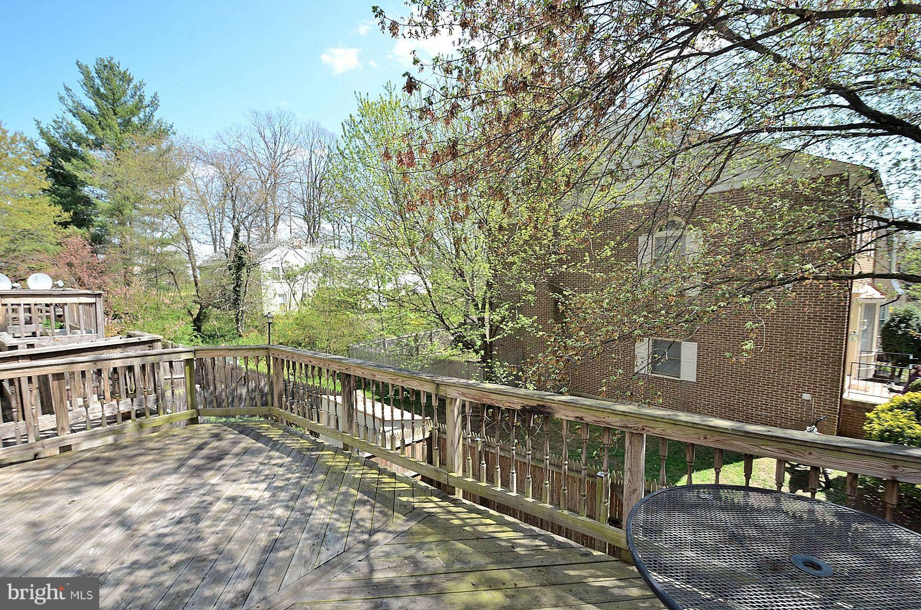 7713 Bristol Square Court Springfield, VA 22153 - Photo 16 of 22 Exterior (General)