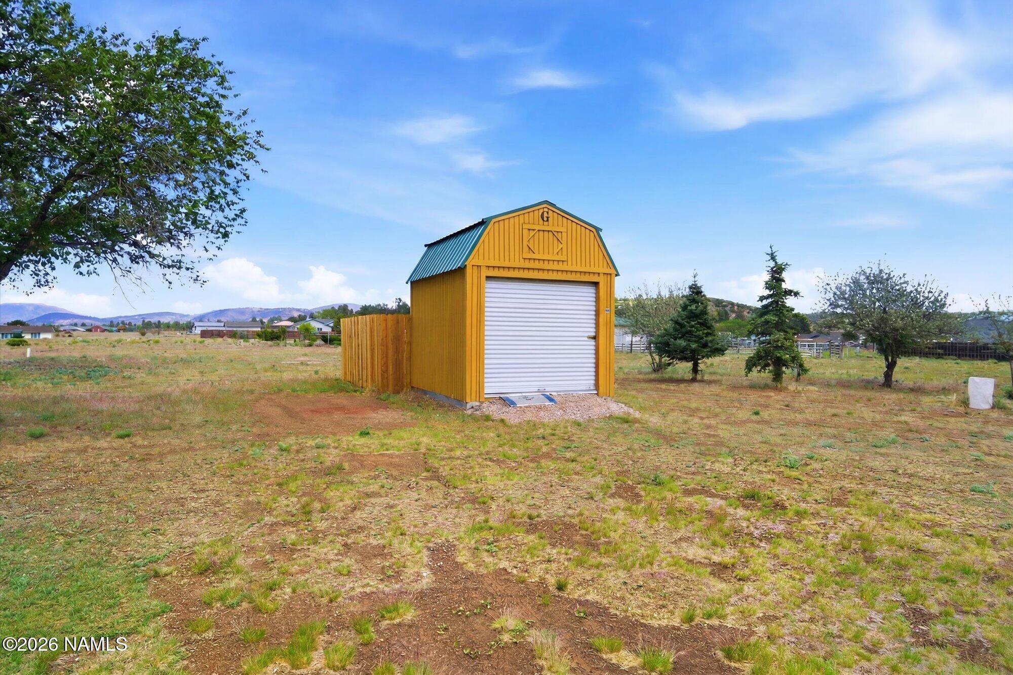 8415 Yakima Road Flagstaff, AZ 86004 - Photo 26 of 35 25-128206906